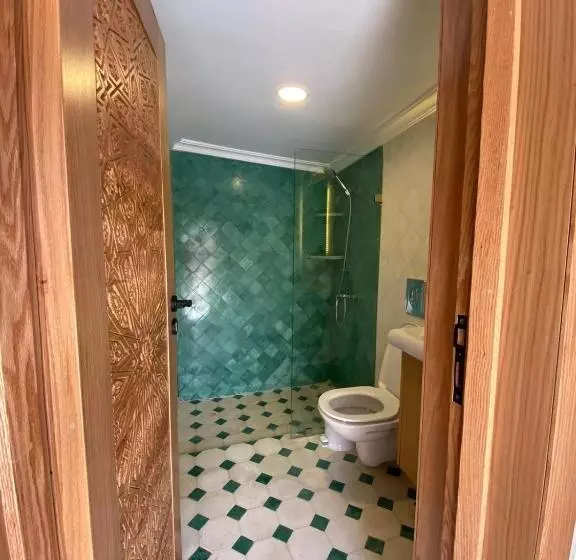 Majatalo Single Fin Beach House