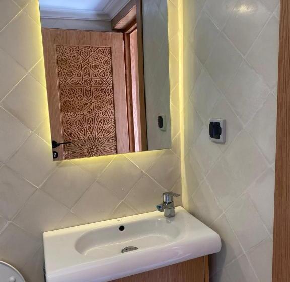 פנסיון Single Fin Beach House