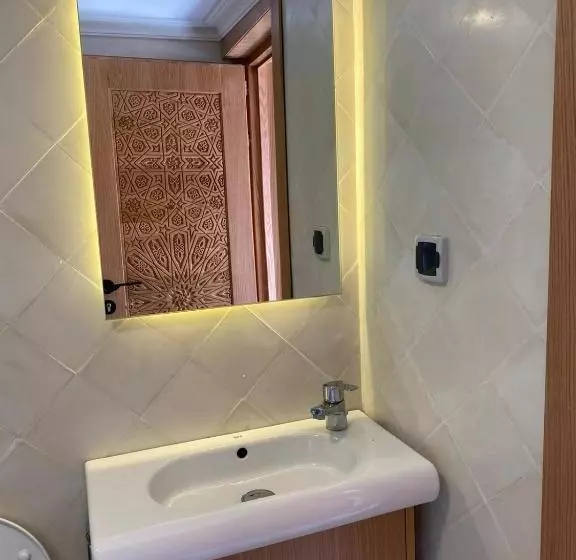 Majatalo Single Fin Beach House