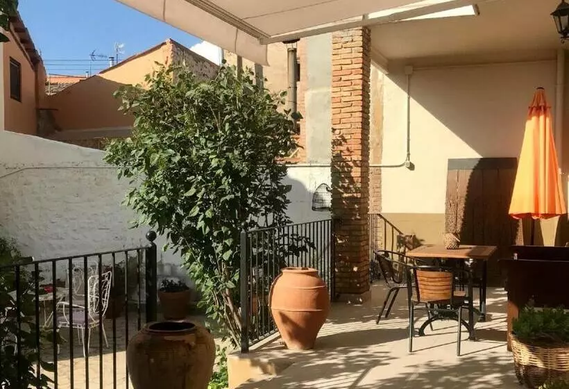 ベッドアンドブレックファースト Casa Rural El Ralenco