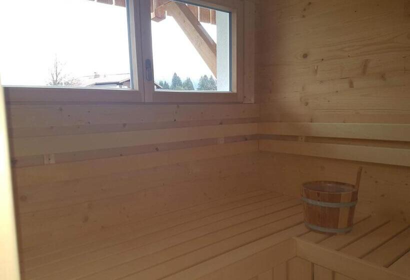 Gästehaus Am Hahnenkamm