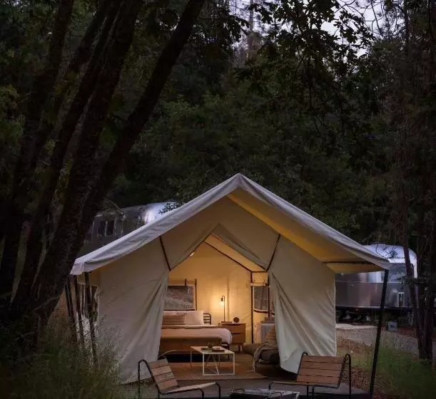 Hotelli Autocamp Yosemite