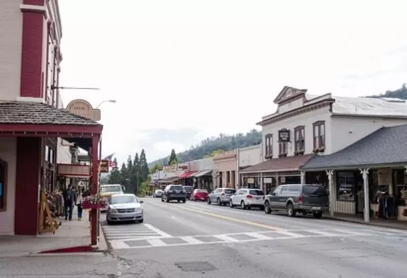 Hotelli Autocamp Yosemite