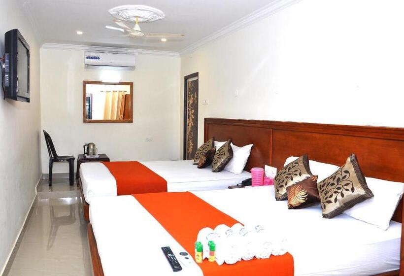 ホテル Nnp Grand Rameswaram