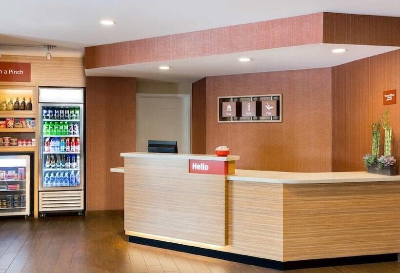 ホテル Towneplace Suites By Marriott Kingsville