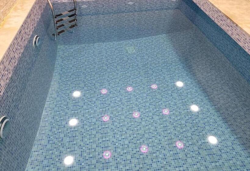 پانسیون Silia