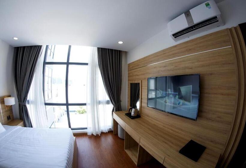 هتل Lily Apartment