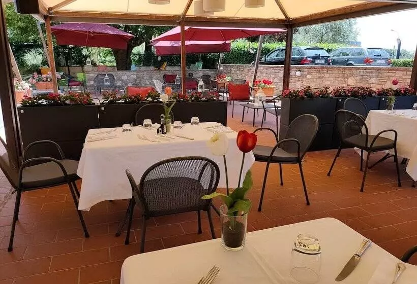 ホテル Locanda Giustini