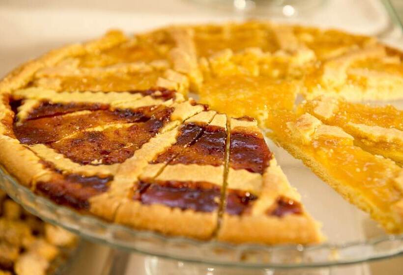 Отель Locanda Giustini