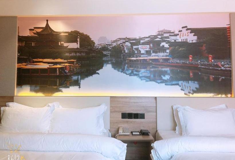 בית מלון כפרי Jinjiang Metropolo  Nanjing Jiangjun Dadao Hehai University Branch