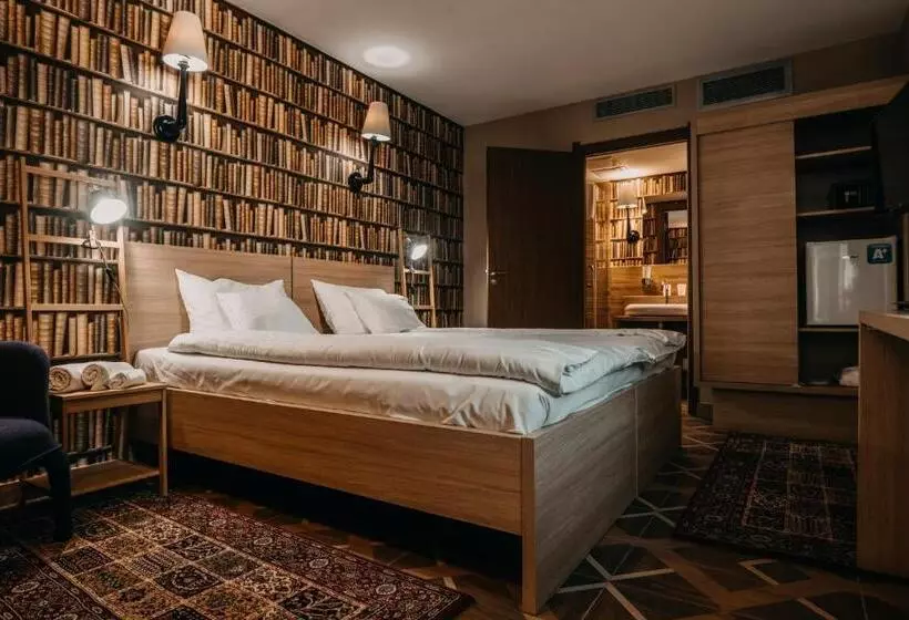 تختخواب و صبحانه Aquapark Design Rooms