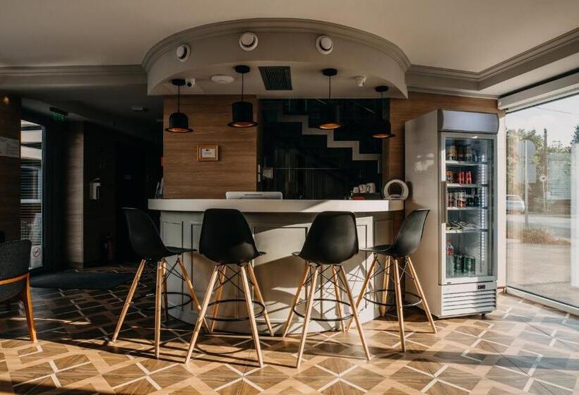 مبيت وإفطار Aquapark Design Rooms