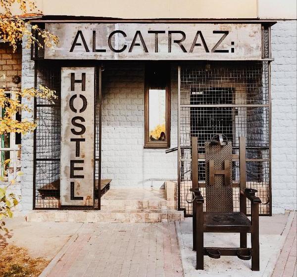 Hostel Alcatraz