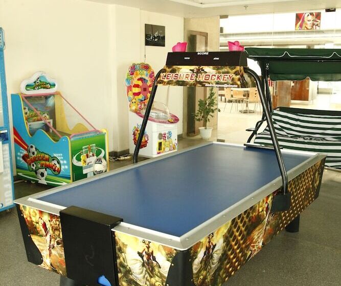 Hotel Clarks Residences Vrindavan