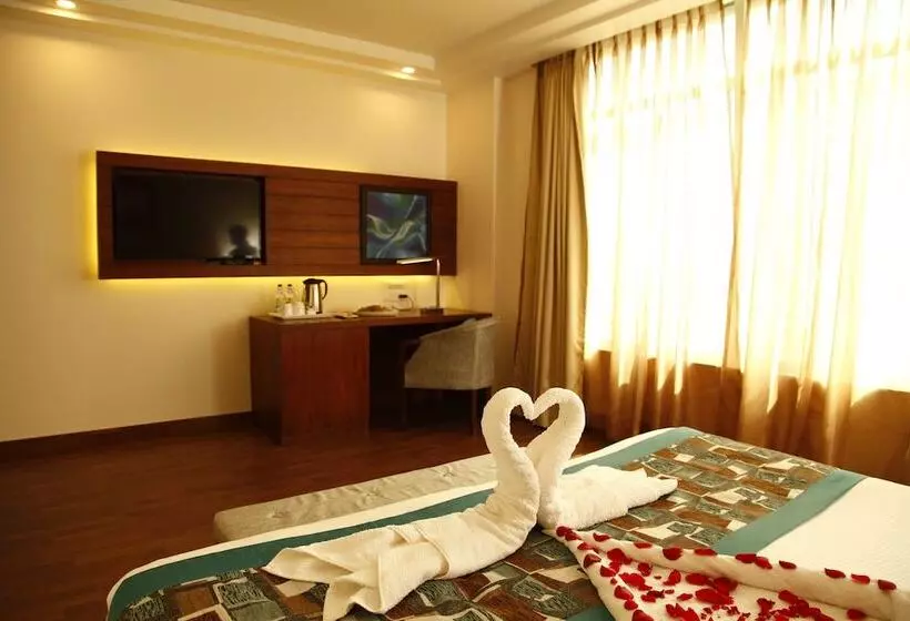 ホテル Clarks Residences Vrindavan