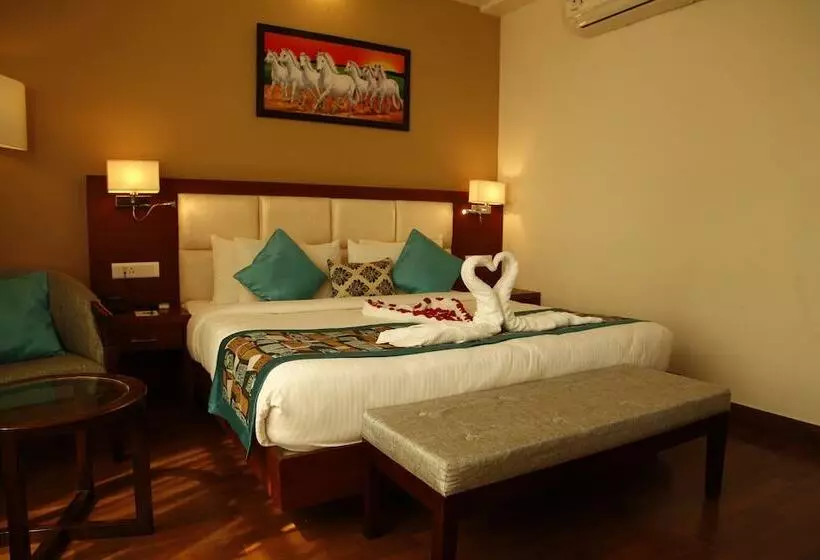 ホテル Clarks Residences Vrindavan