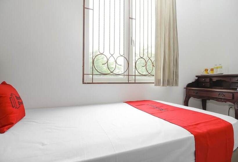 Pensjonat Reddoorz @ Permata Sari Karawaci