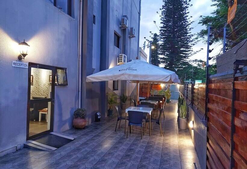 پانسیون Stay Inn Guest House