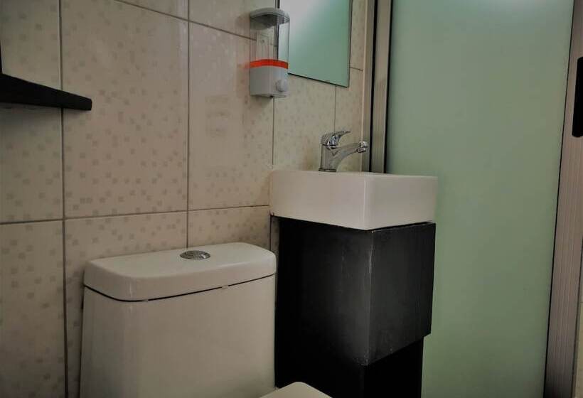 پانسیون Stay Inn Guest House