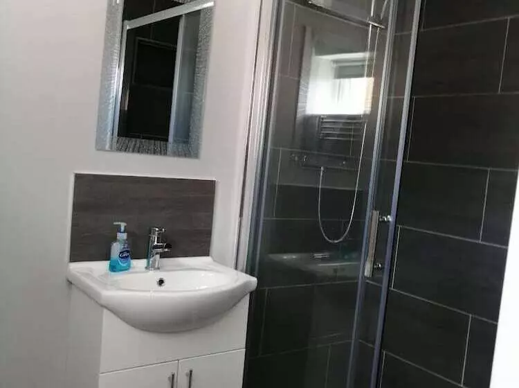 Retkeilymaja Cosgrove Inn