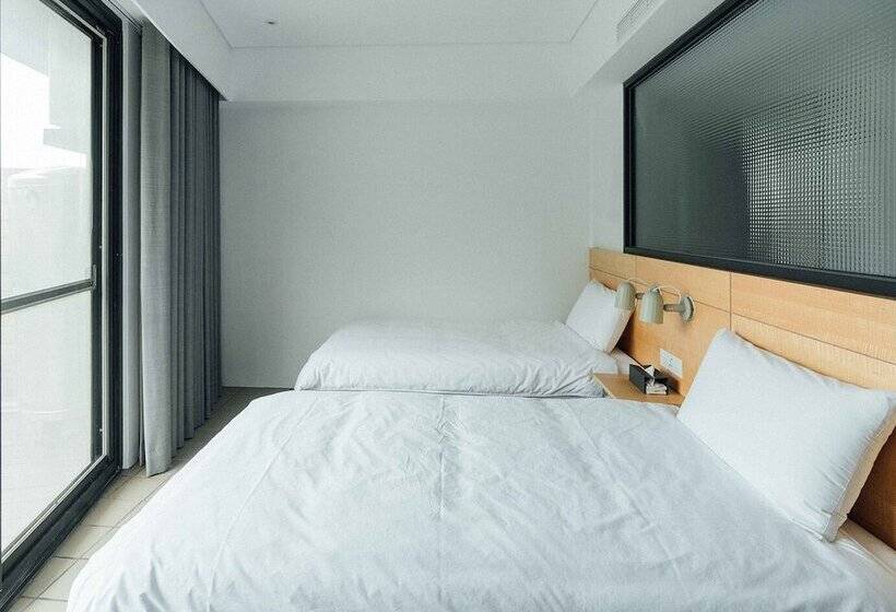 هاستل Dayspring Inn