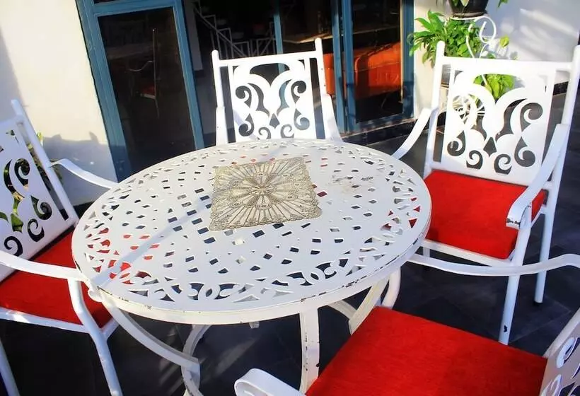 Mamikki Hotel Apartments