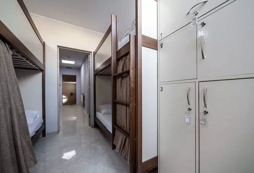 Ostriv Hostel
