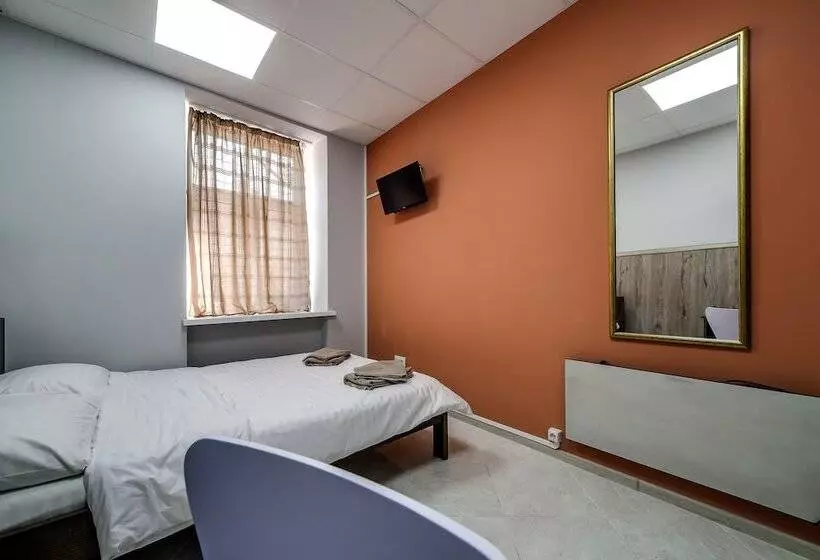 Ostriv Hostel