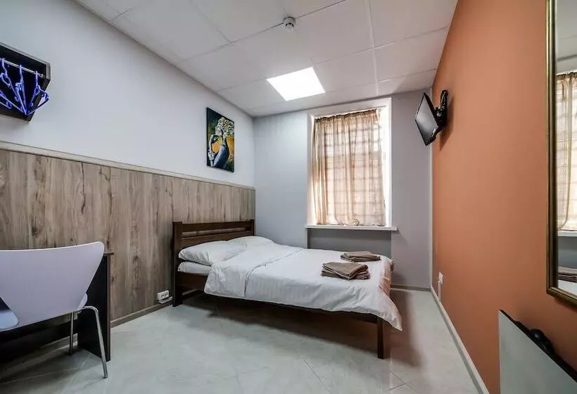 Ostriv Hostel