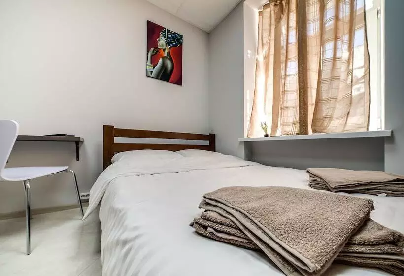Ostriv Hostel
