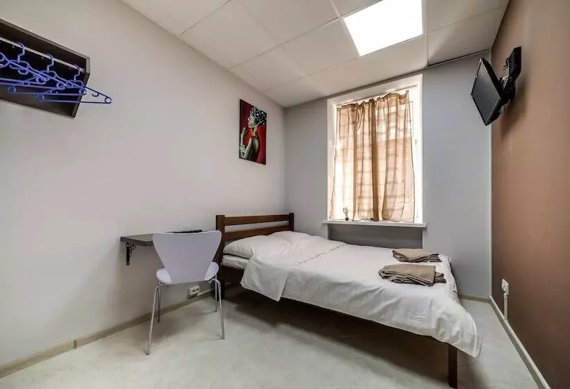 Ostriv Hostel