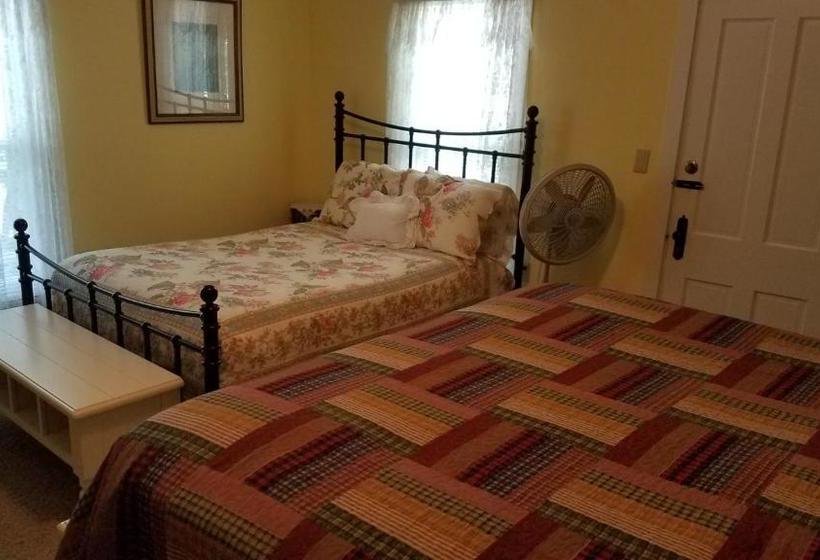 Ozark Country Inn Bed & Breakfast