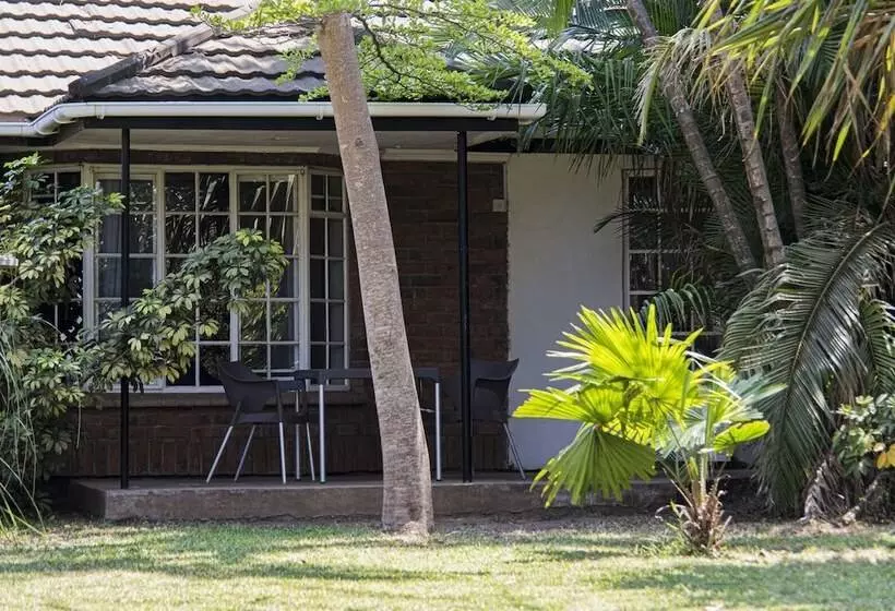 تختخواب و صبحانه The Leslie Executive