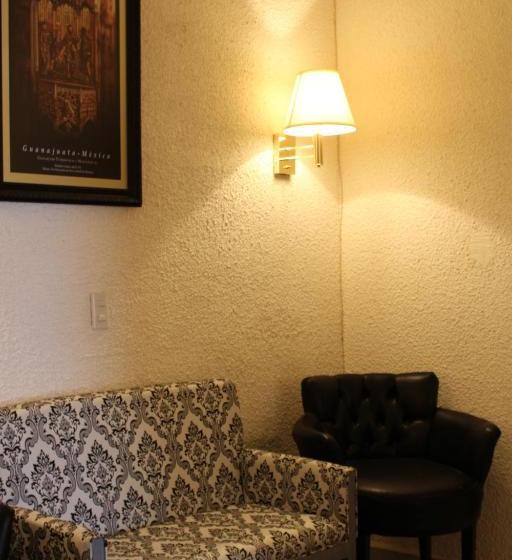 هتل Insurgente Allende