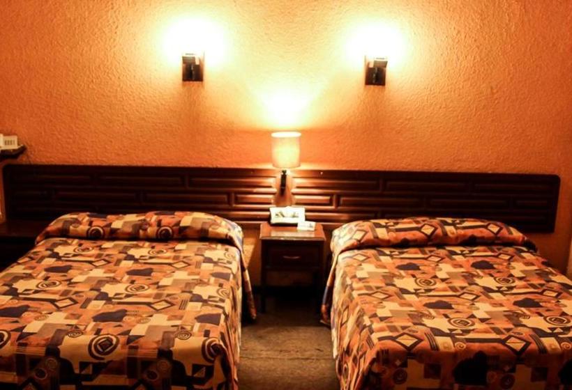 هتل Insurgente Allende