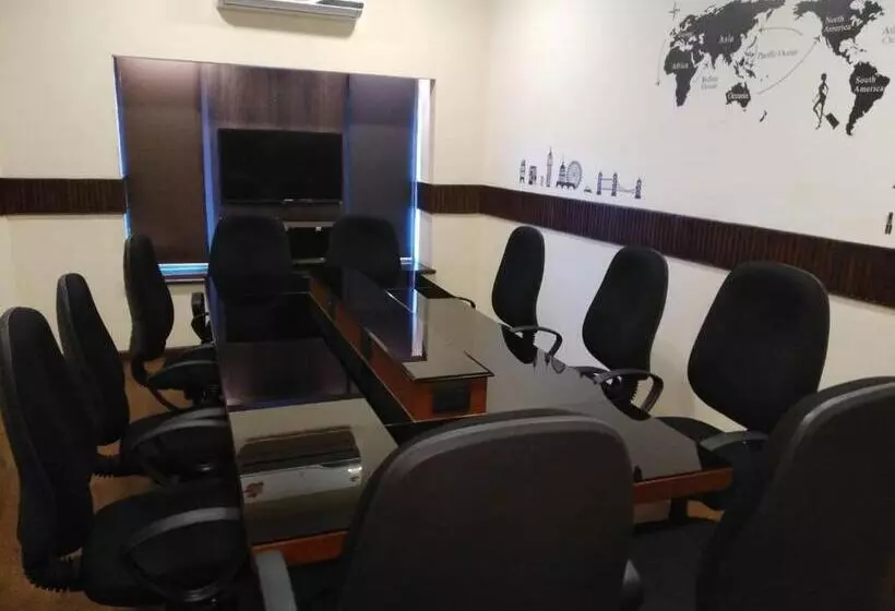 Hotelli Merlin International