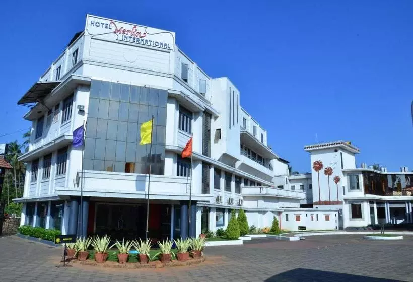 Hotelli Merlin International