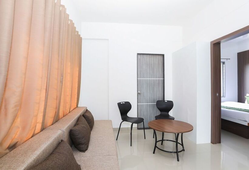 בית מלון כפרי Treebo Sapphire Studio