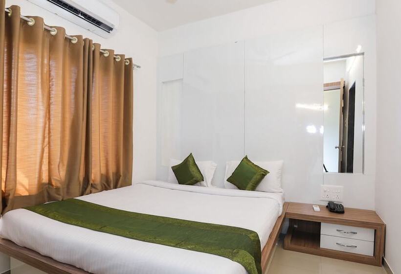 בית מלון כפרי Treebo Sapphire Studio