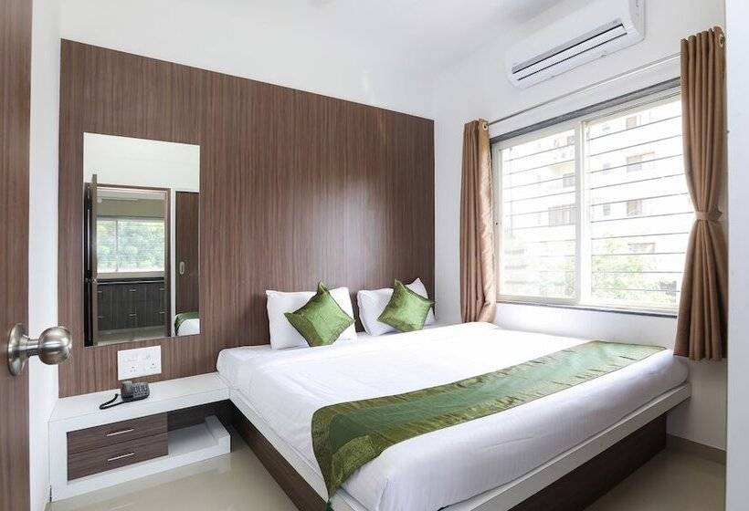 בית מלון כפרי Treebo Sapphire Studio