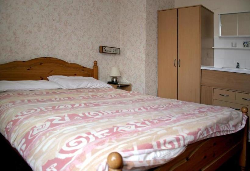 בית מלון כפרי Chatsworth Great Yarmouth