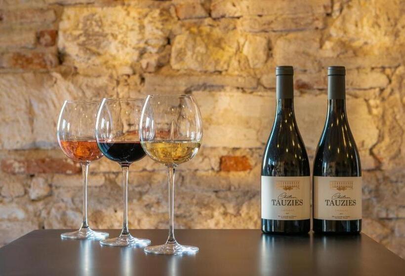 酒店 Château De Tauzies, The Originals Relais