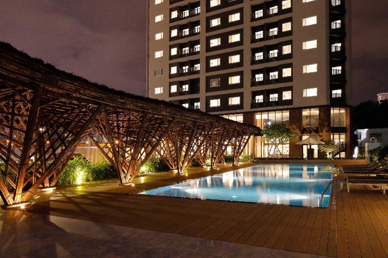 هتل Roygent Parks Hanoi