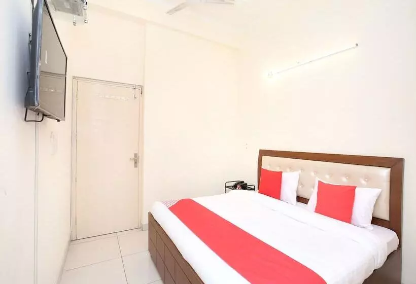 Oyo 16695 Hotel Sun View