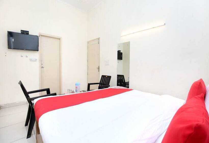 Oyo 16695 Hotel Sun View