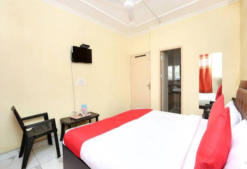 Oyo 16695 Hotel Sun View