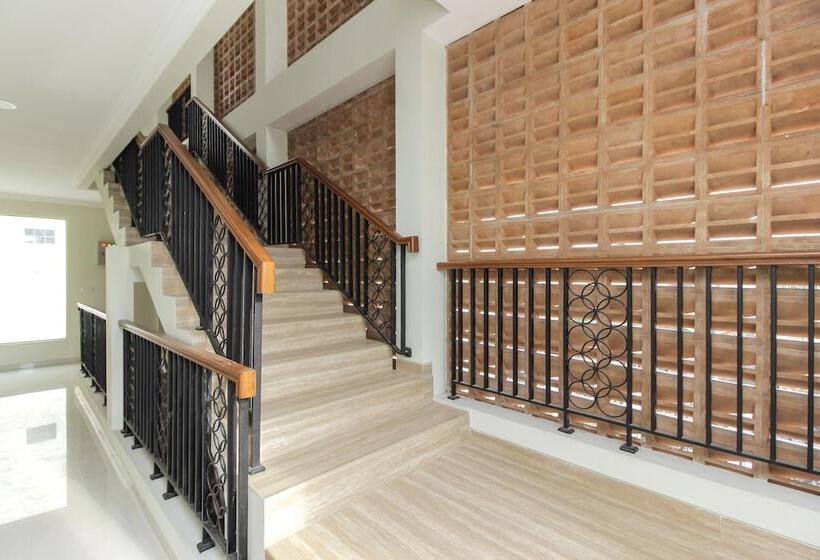 بنسيون Reddoorz Premium Near Ragunan Zoo 2