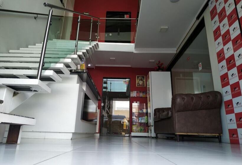 هتل Executivo Boulevard