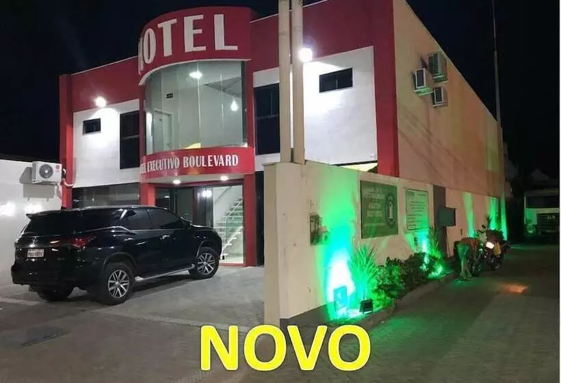 Hotelli Executivo Boulevard