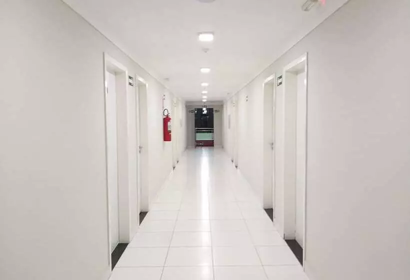 Hotelli Executivo Boulevard